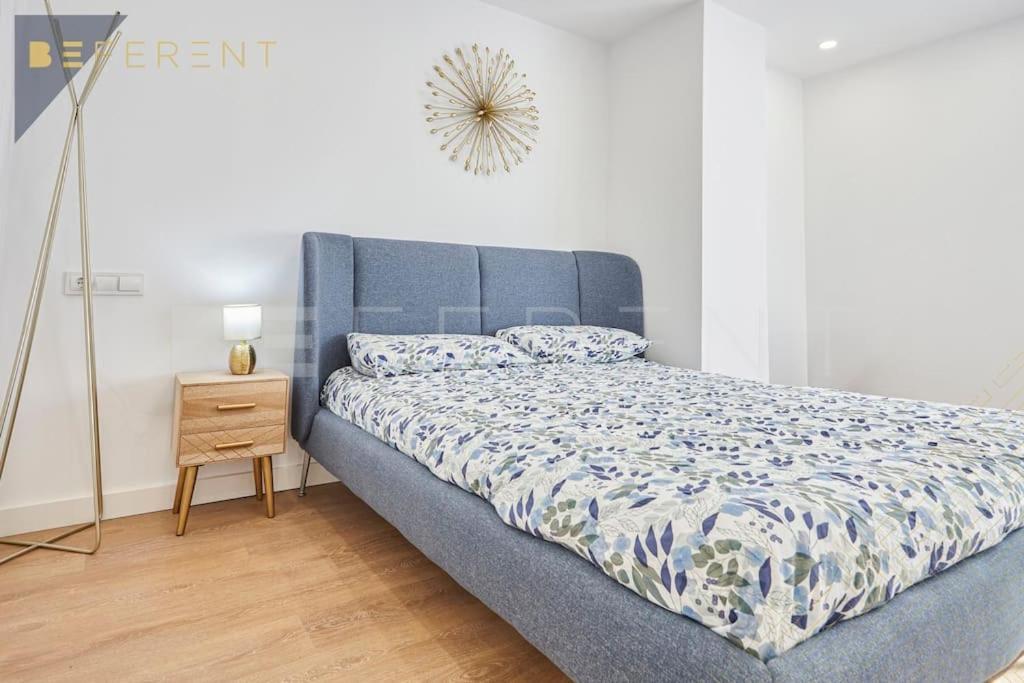 Apartamento Beferent Plaza San Cristobal Alicante Exterior foto